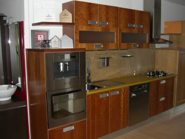 Móveis de cozinha por medida em contraplacado marítimo com folha de cerejeira, marcenaria especializada e construção de alto padrão